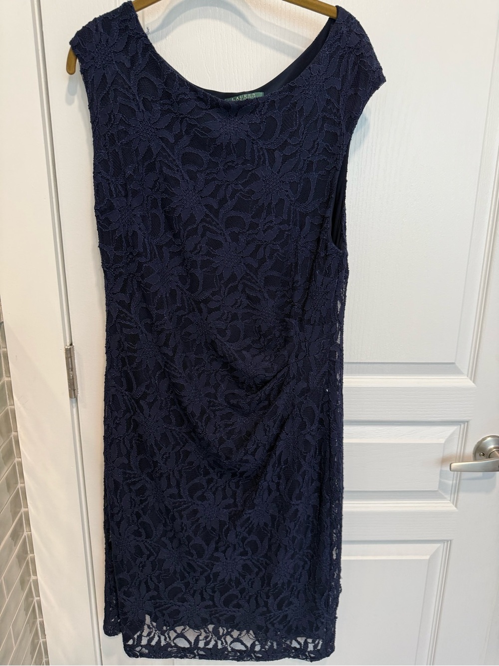 Ralpj Lauren Navy Floral Lace Sheath / Shift Dress, stretch